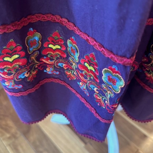 Purple embroidered tunic - Picture 2 of 4